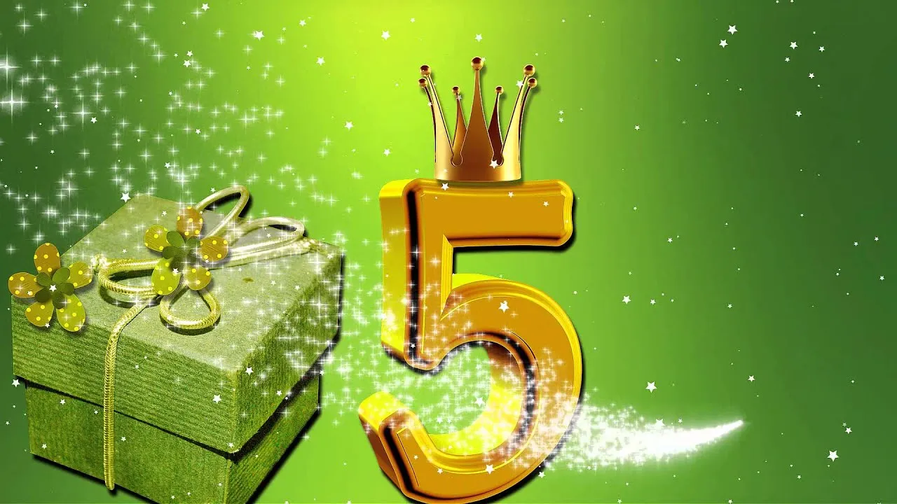 Открытка Открытки на 5 лет - Праздничная открытка с цифрой 5 и подарком | Красивая открытка #53